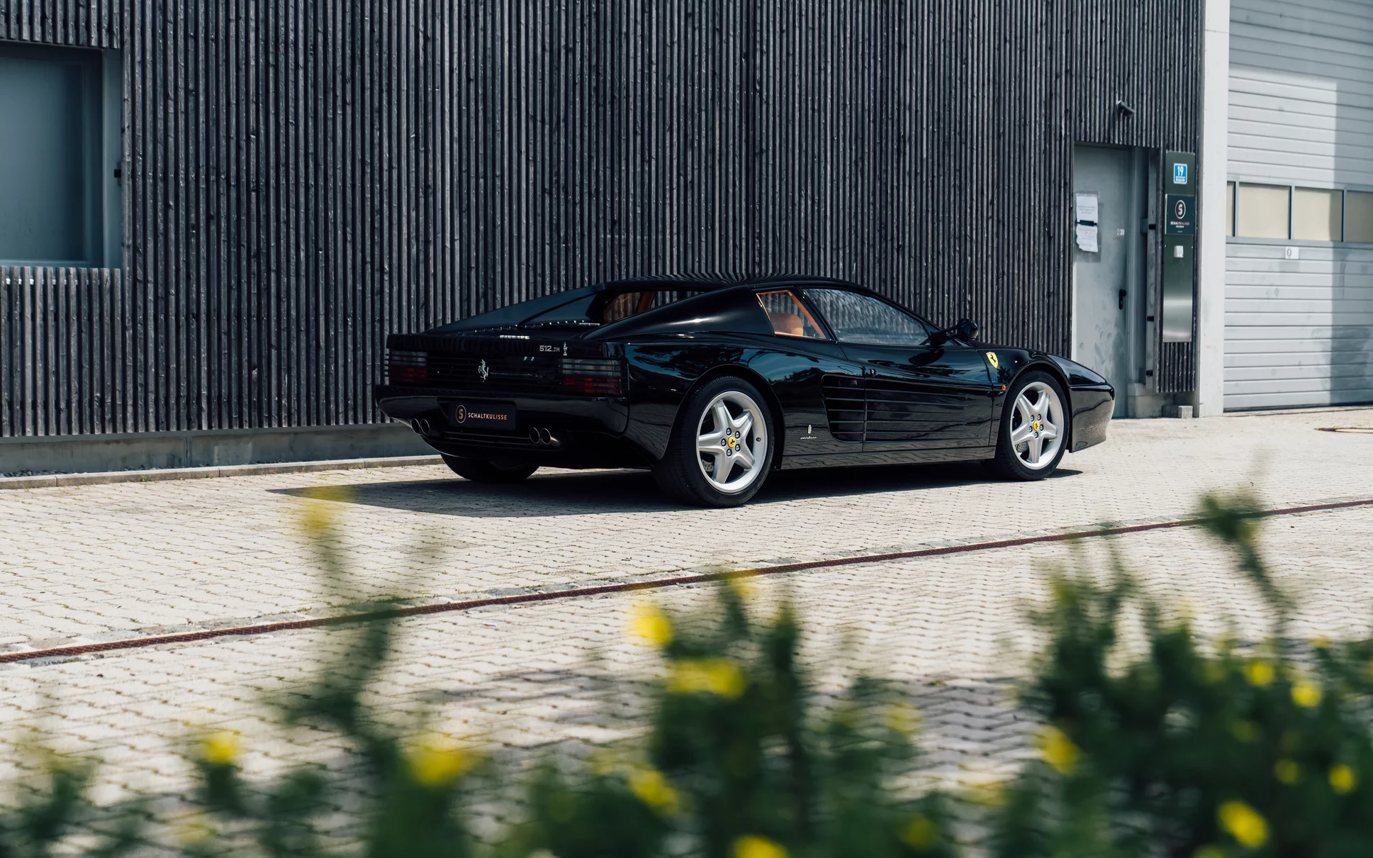 1993 Ferrari 512 TR – The Refined Evolution of the Legendary Testarossa