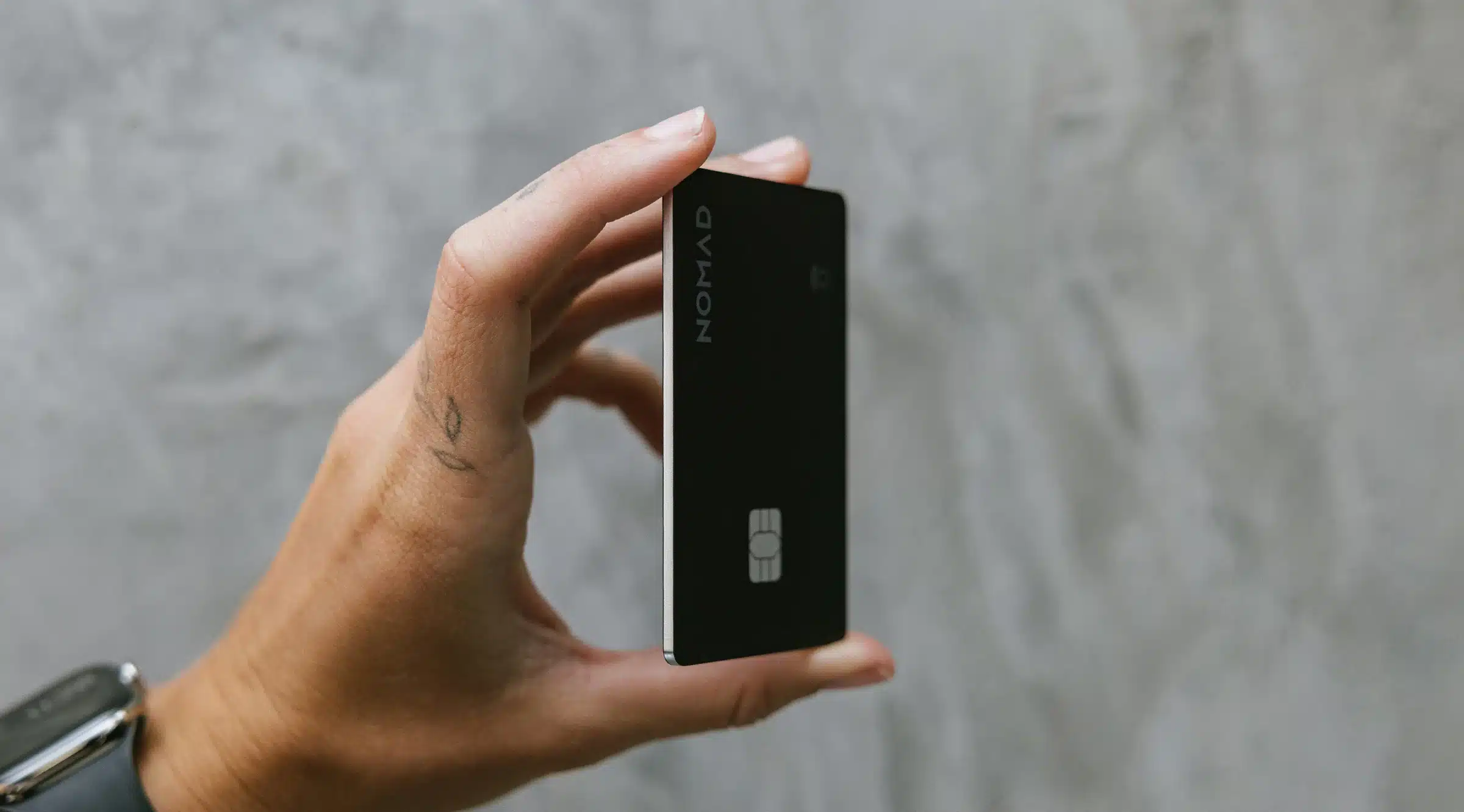 Nomad tracking card pro